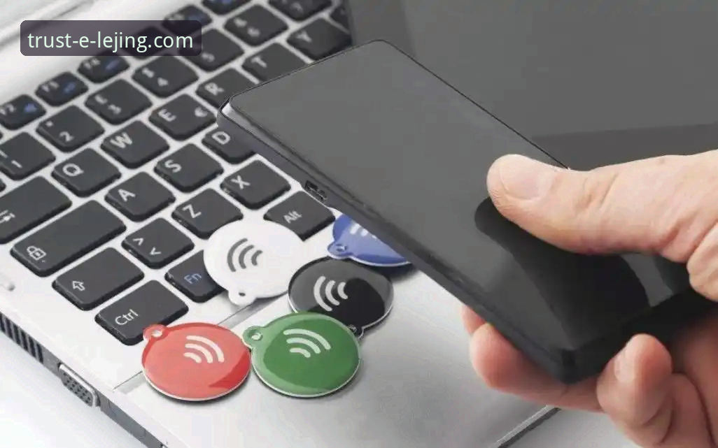 乐竞娱乐官网下载 vs. 第三方渠道：哪个是获取“娱乐伙伴”的正确路径？